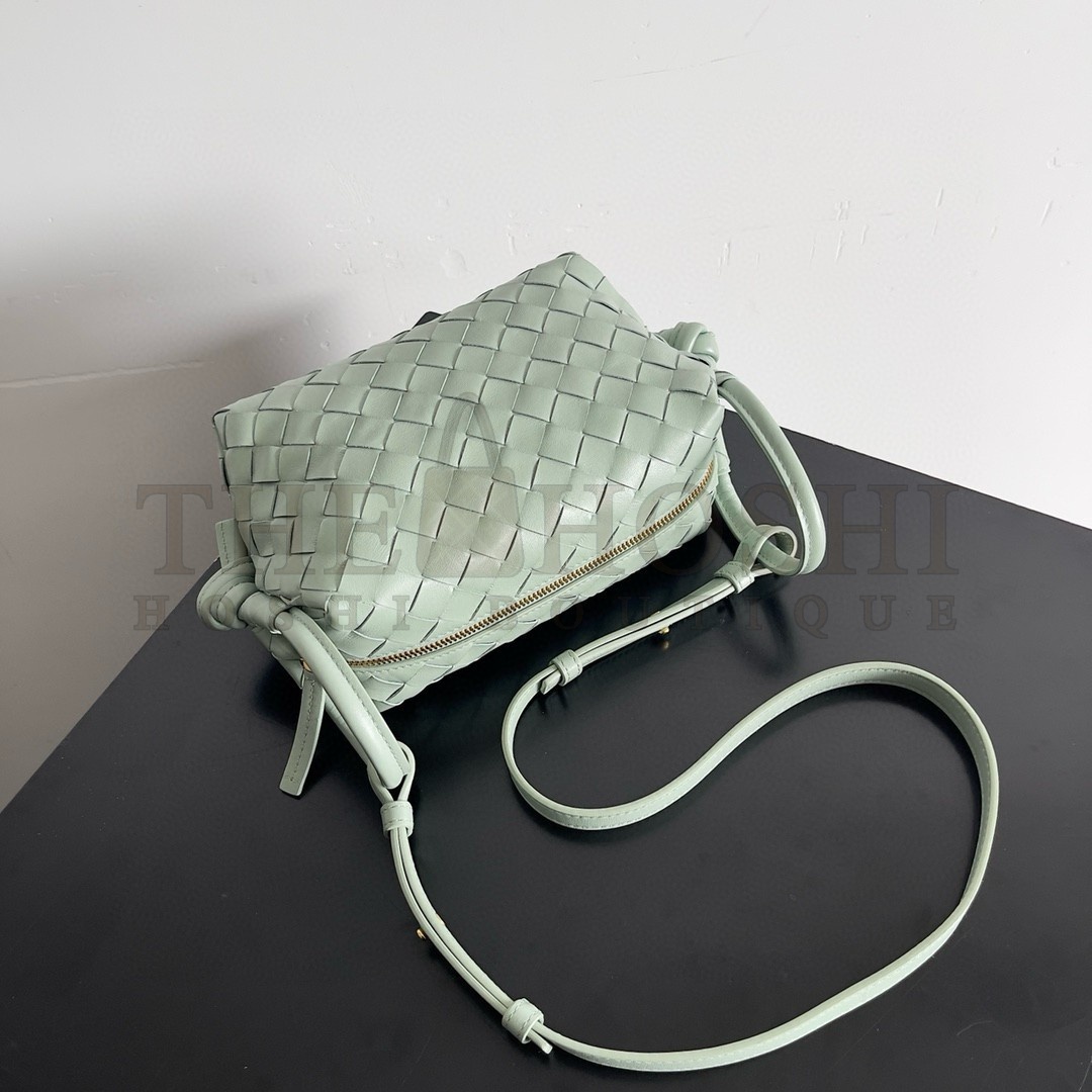 B0tt*ga Ven*ta Small Loop Crossbody Bag In Sauge Intrecciato Lambskin Master Quality