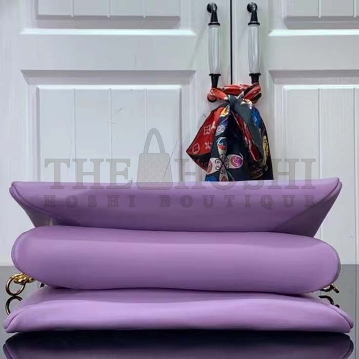 L0vis Vvtt0n LV Women Coussin PM Handbag Light Purple Lambskin Zip Closure Master Quality