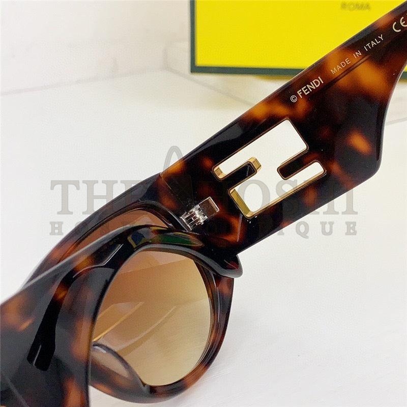 F**di BAGUETTE FE 40109 I 01A Oval Sunglasses Women's✨ Master Quality