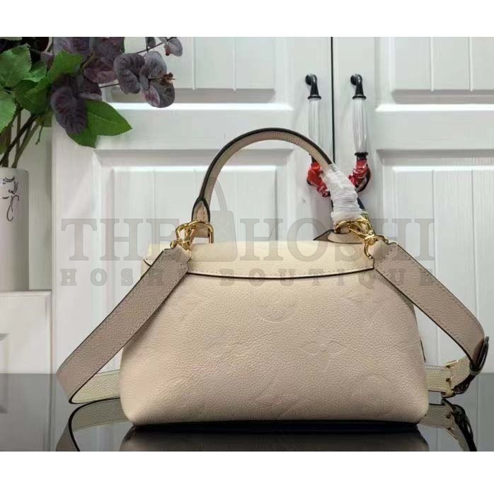 L0vis Vvtt0n LV Women Madeleine BB Handbag Crème Beige Embossed Grained Cowhide Master Quality