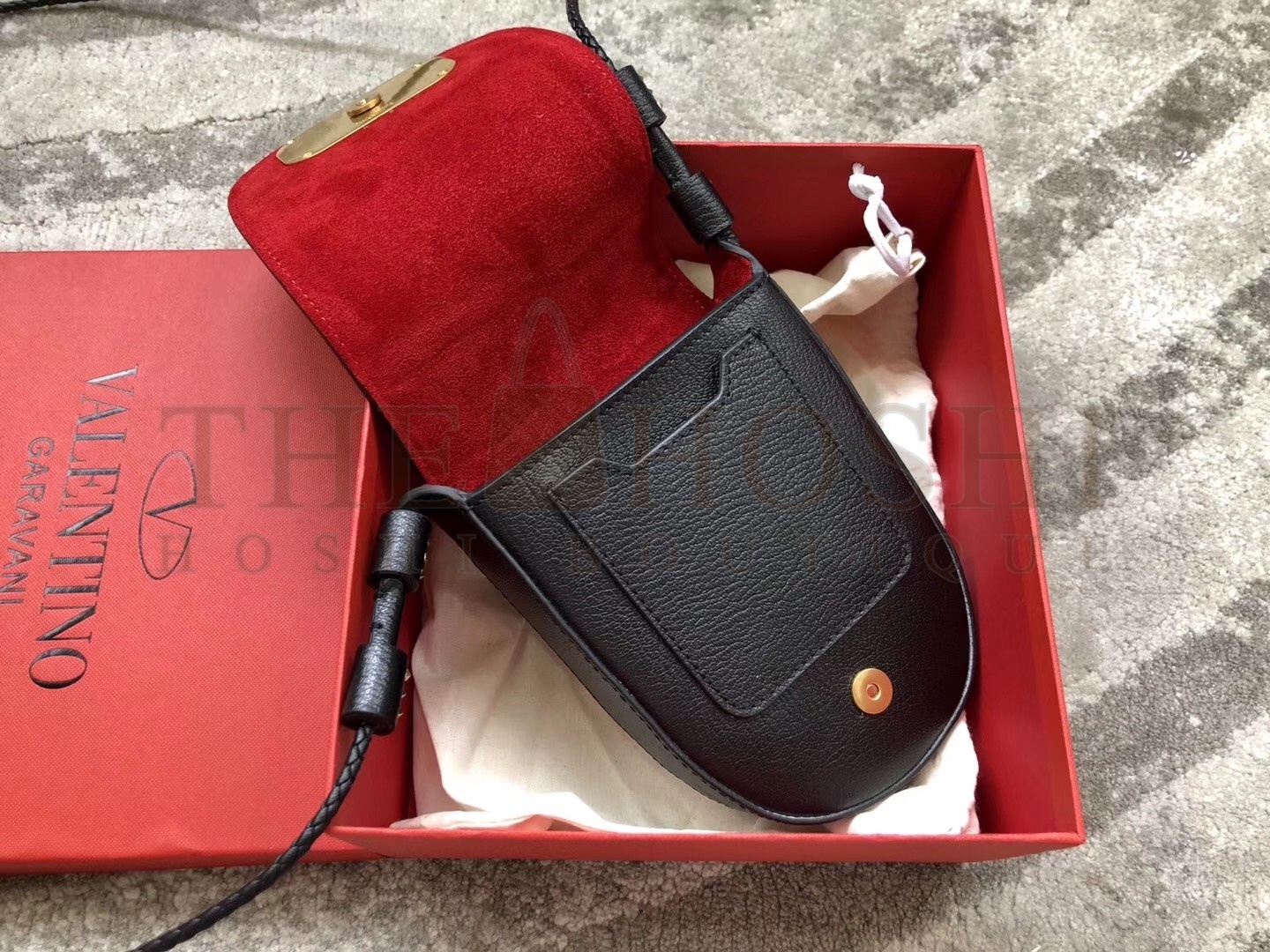 Va1e*ntin0 Small Vring Crossbody Bag In Black Goatskin Master Quality