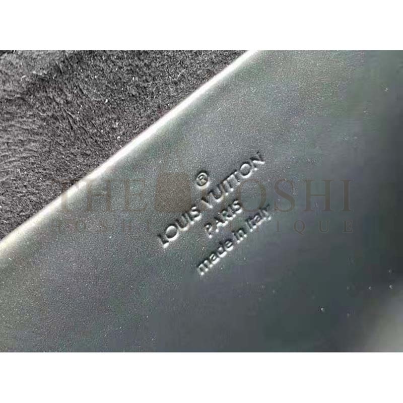 L0vis Vvtt0n LV Women LV Wynwood Chain Bag Taupe Monogram Canvas Vernis Leather Master Quality