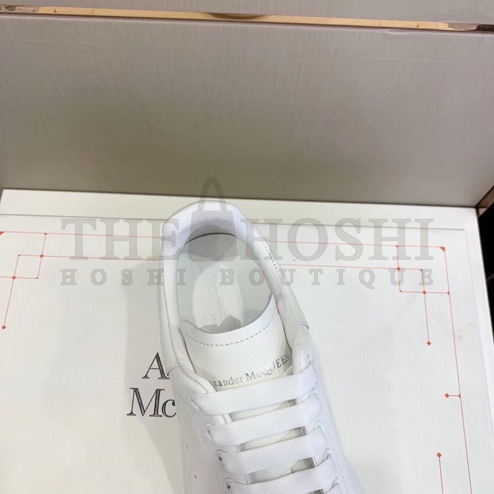 A1exa*der Mcqv*en Women