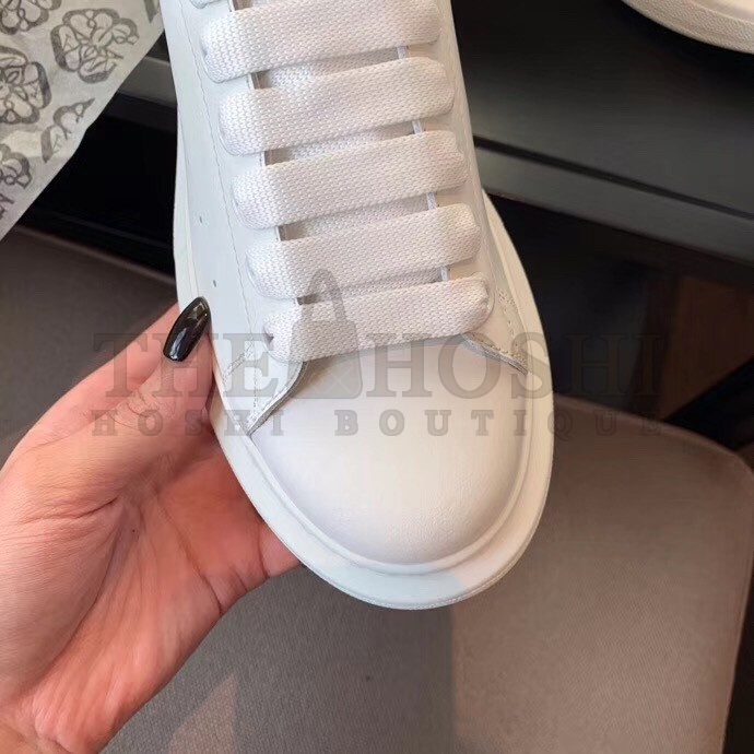 A1exa*der Mcqv*en Women