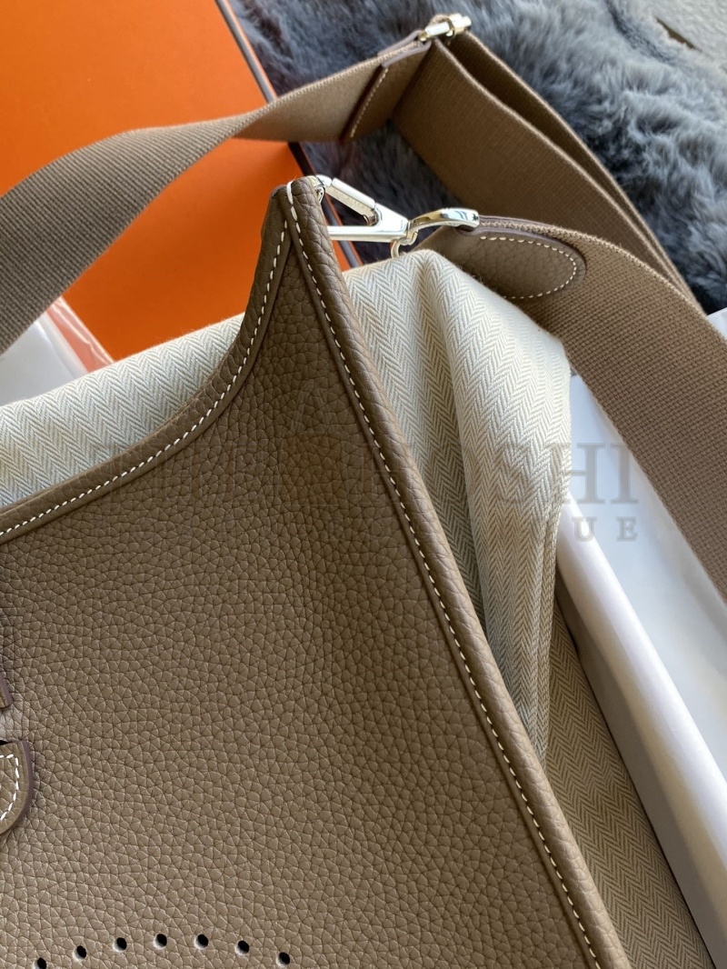 H**me5 Evelyn Bags Master Quality