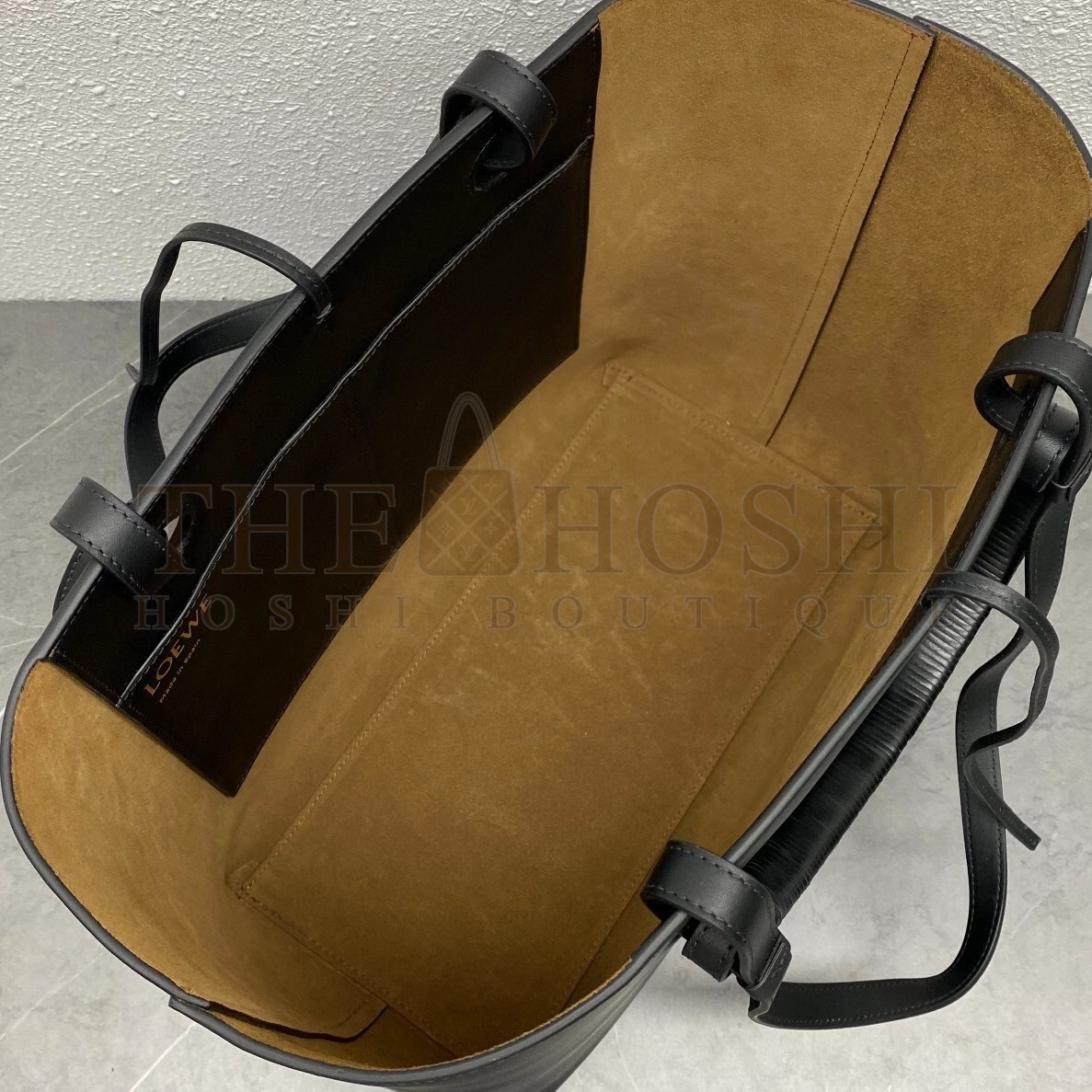 L0ew* Anagram Medium Tote Bag In Black Calfskin Master Quality