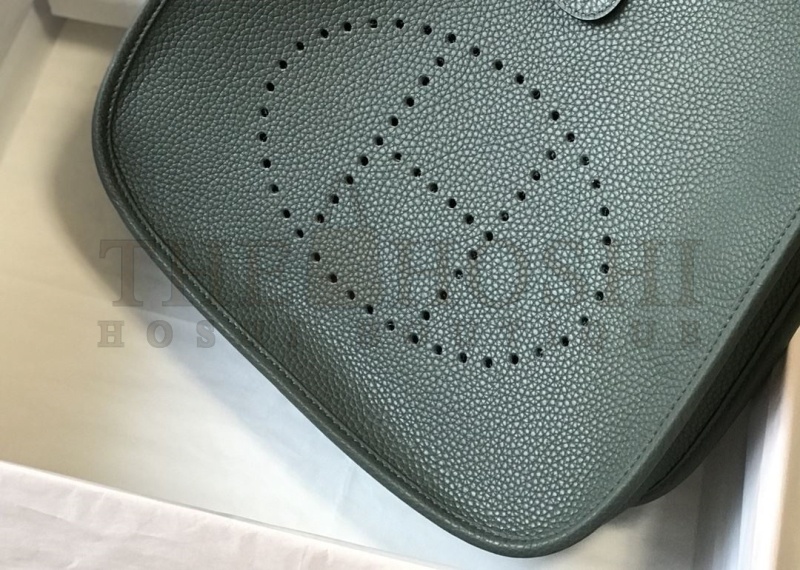 H**me5 Evelyn Bags Master Quality