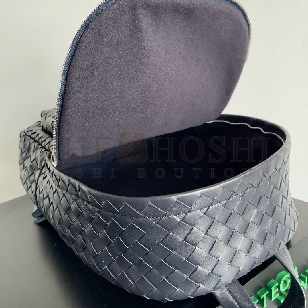 B0tt*ga Ven*ta Medium Backpack In Dark Blue Intrecciato Calfskin Master Quality