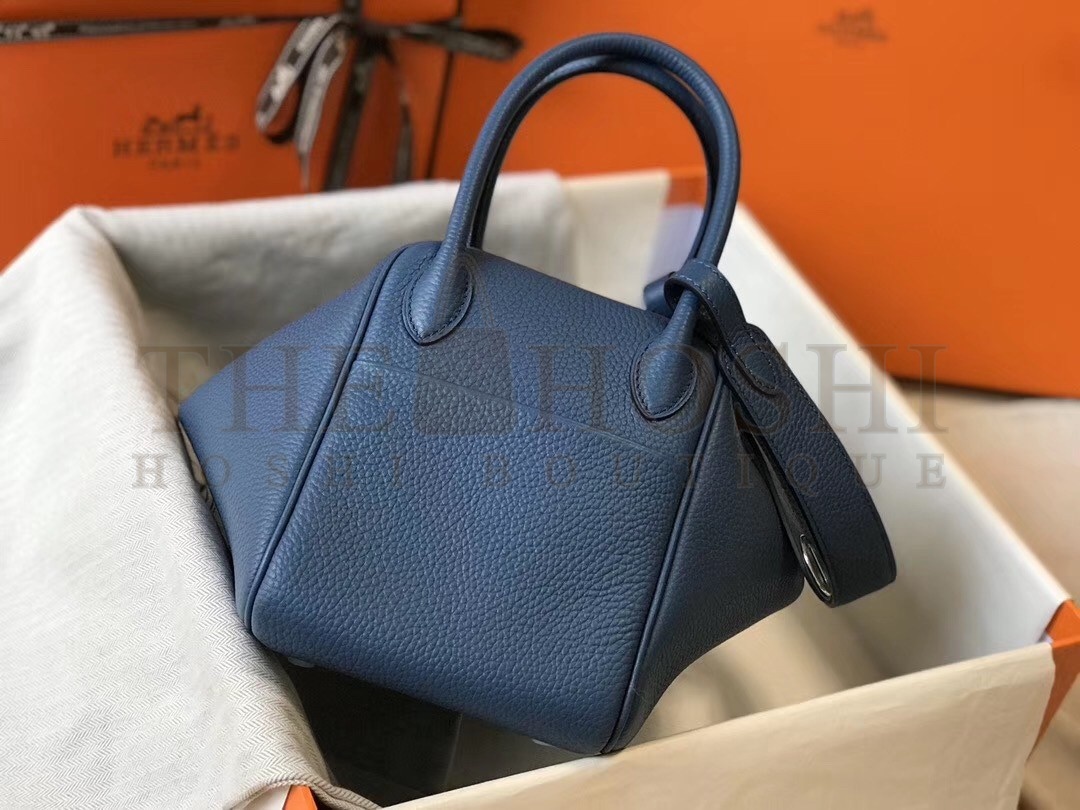 H**me5 Lindy 26cm Bag In Blue Agate Clemence With PHW Master Quality