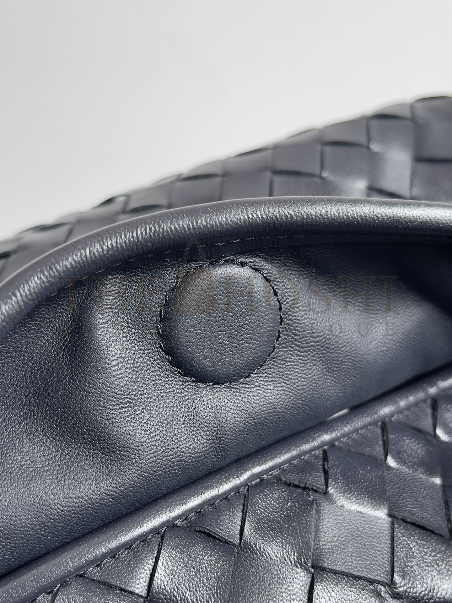 B0tt*ga Ven*ta bv Shoulder bag with Intrecciato craftsmanship in calf leather Large Hop bag 53*24*13cm Master Quality