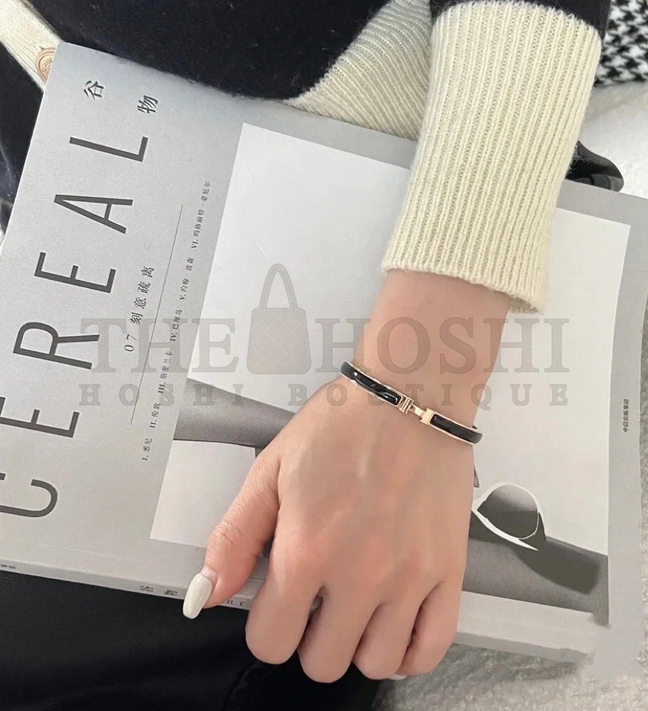 Enamel H**me5 Clic H bracelet, Narrow version, Black & White Master Quality