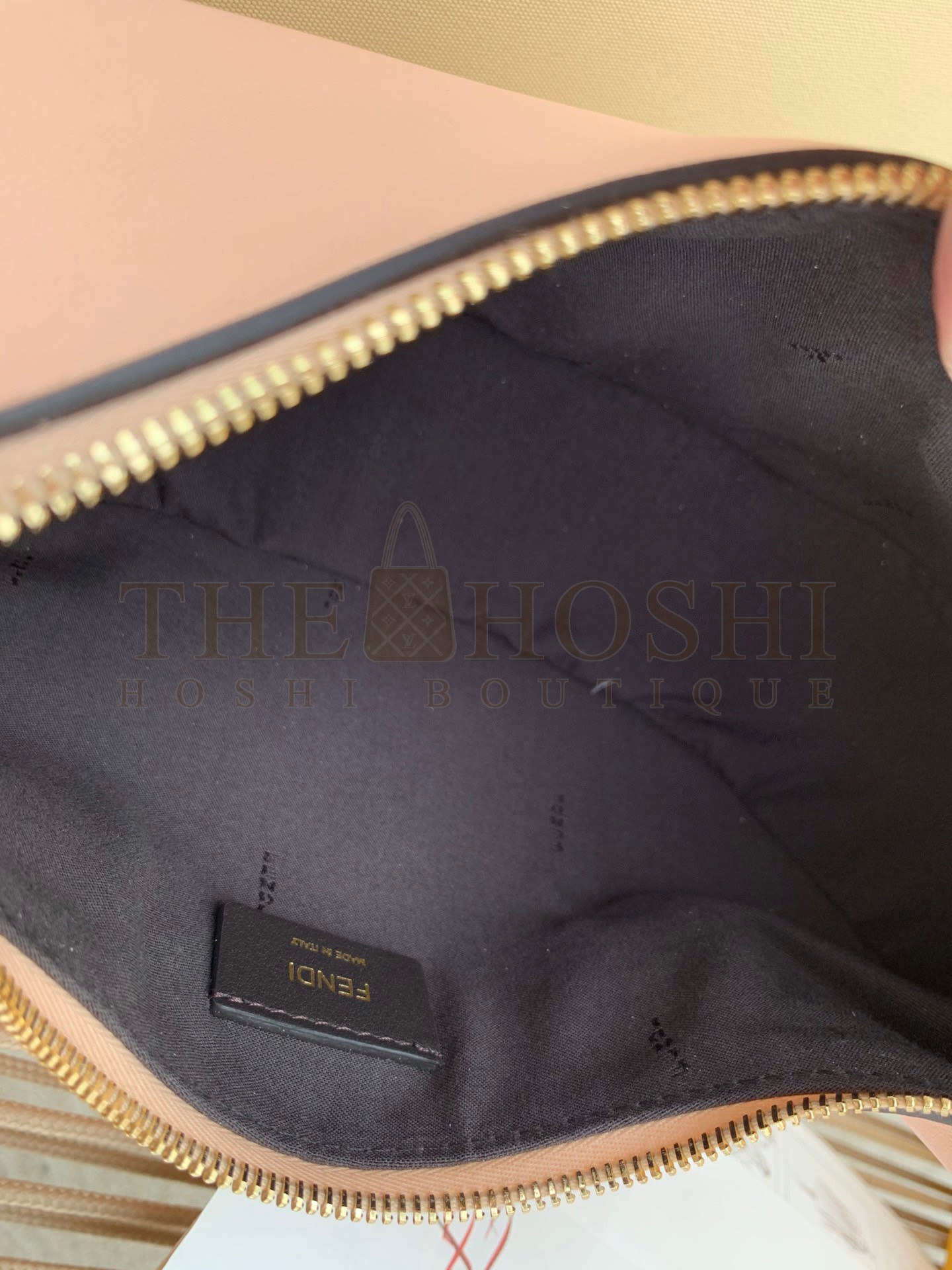 F**di F**digraphy Small Hobo Bag In Pink Leather Master Quality