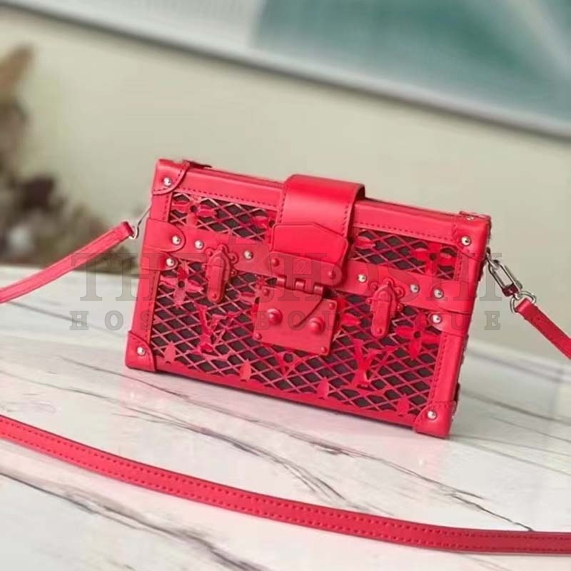 L0vis Vvtt0n LV Women Petite Malle Handbag Red Patent Calfskin Cowhide Leather Master Quality