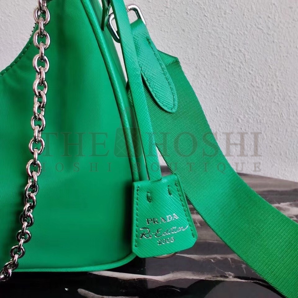 Pra*a Green Nylon Re-Edition 2005 Shoulder Bag Master Quality