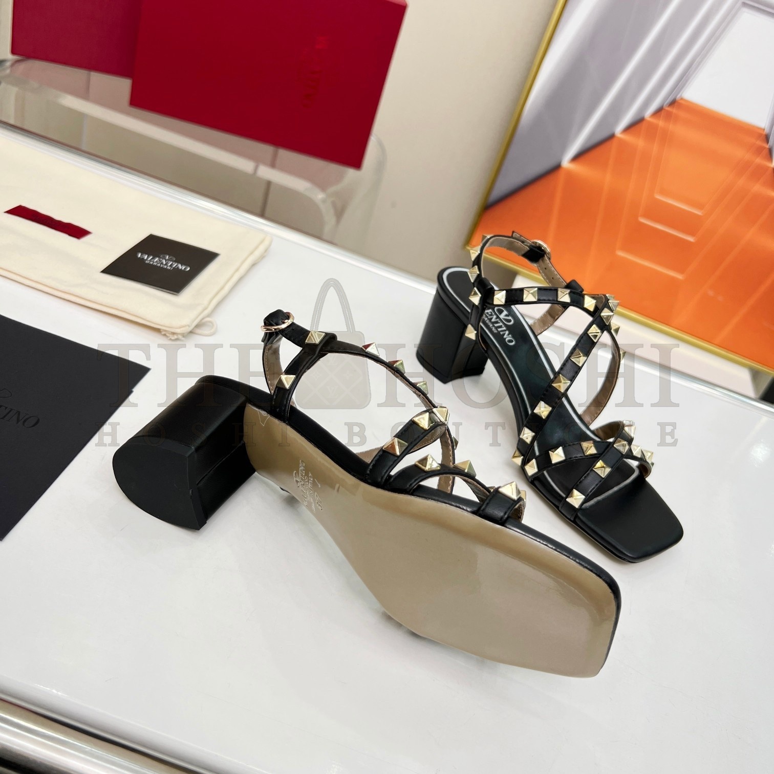 Va1e*ntin0 Rockstud Sandals 60MM with Straps in Black Leather Master Quality