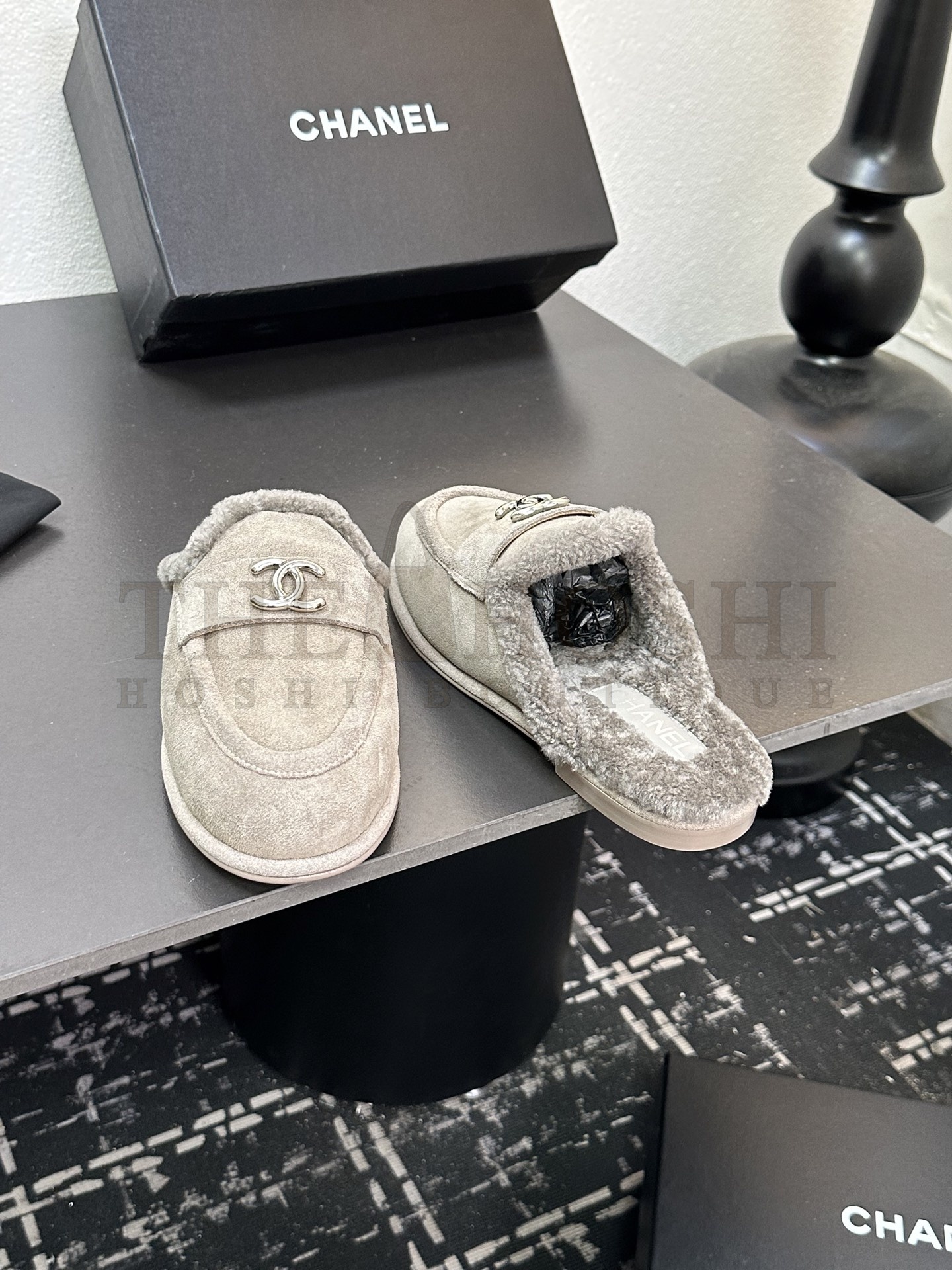 Ch**el CH 25K Fur Mule Slippers Suede Leather Shearling Lined 35-41 Master Quality