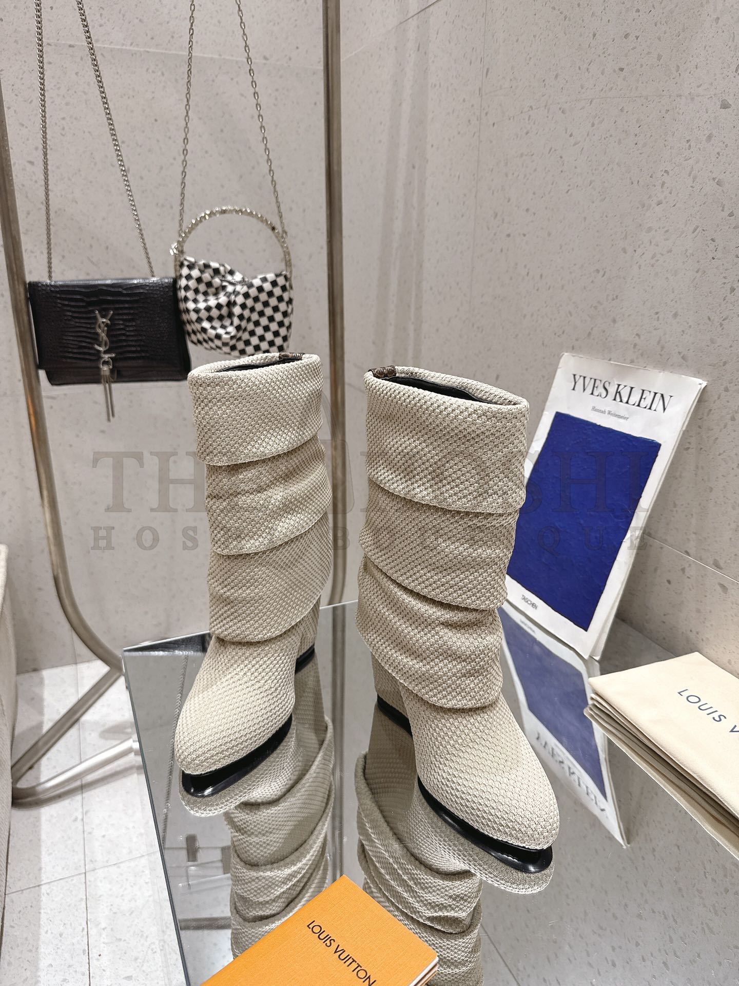 L0vis Vvtt0n LV x Pharrell Williams Summer 2025 Crystal Knit High Heel Boots 9cm Master Quality