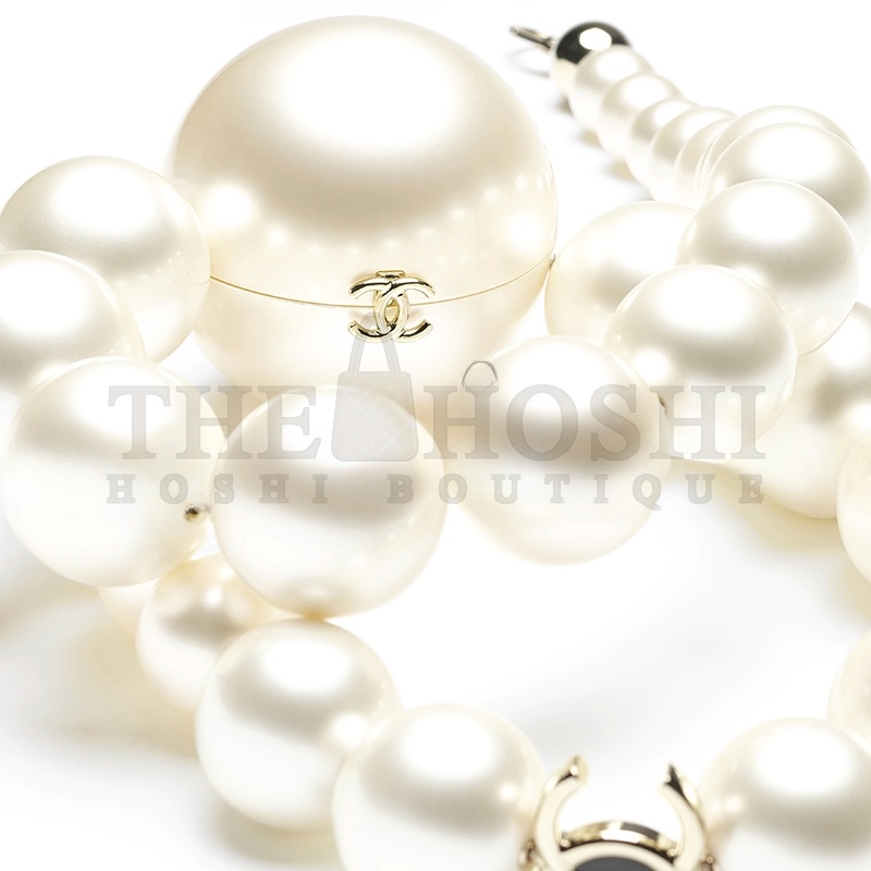 Ch**el PEARL NECKLACE MINAUDIERE AS5860 (8.5cm) Master Quality