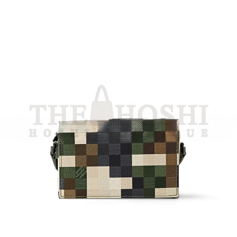 L0vis Vvtt0n STEAMER WEARABLE WALLET