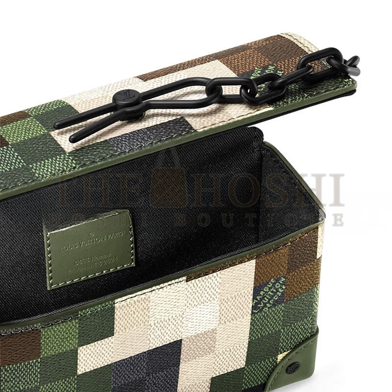 L0vis Vvtt0n STEAMER WEARABLE WALLET