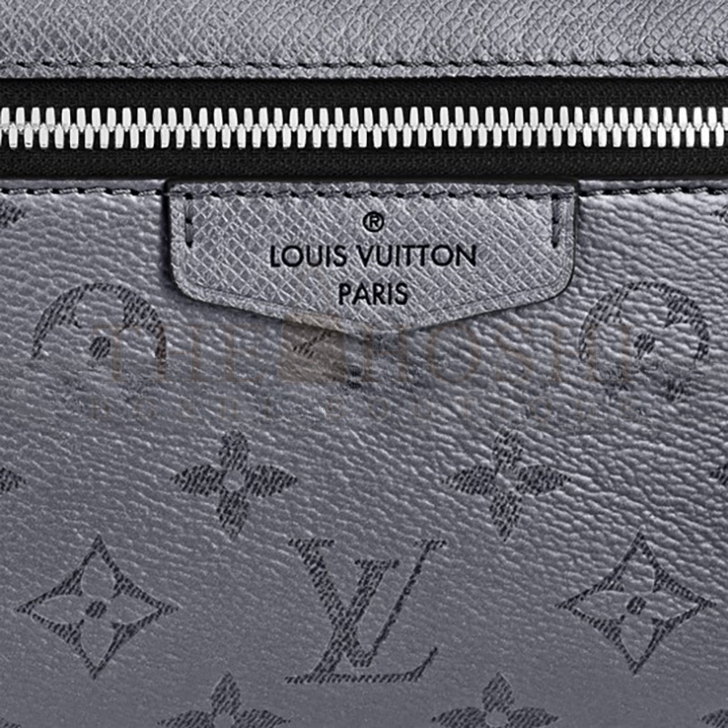 L0vis Vvtt0n OUTDOOR MESSENGER M30830 (25.5*18*5cm) Master Quality