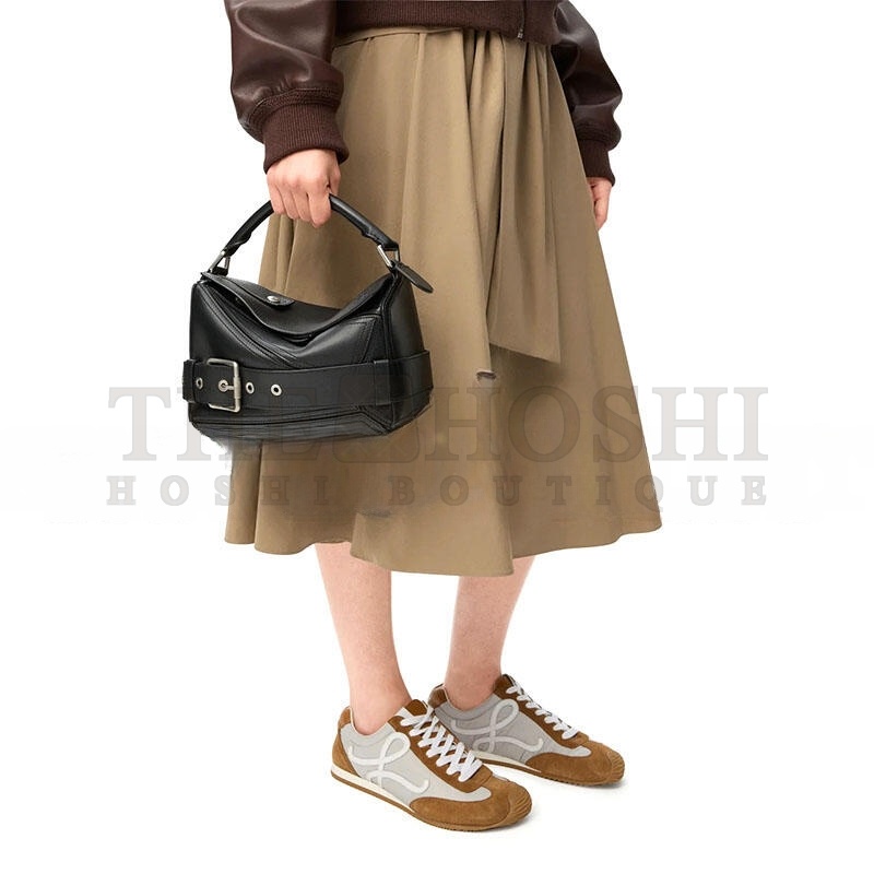 L0ew* SMALL PUZZLE BIKER BAG IN SHINY CALFSKIN A510S21XC7 (24*16.5*10.5cm) Master Quality