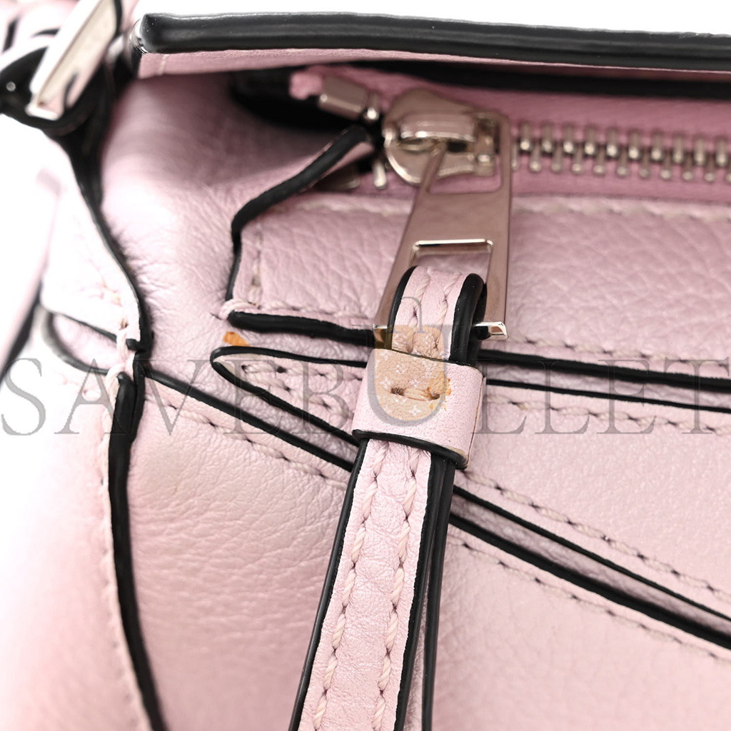 L0ew* CALFSKIN MINI PUZZLE BAG ICY PINK (18*12.5*8cm) Master Quality