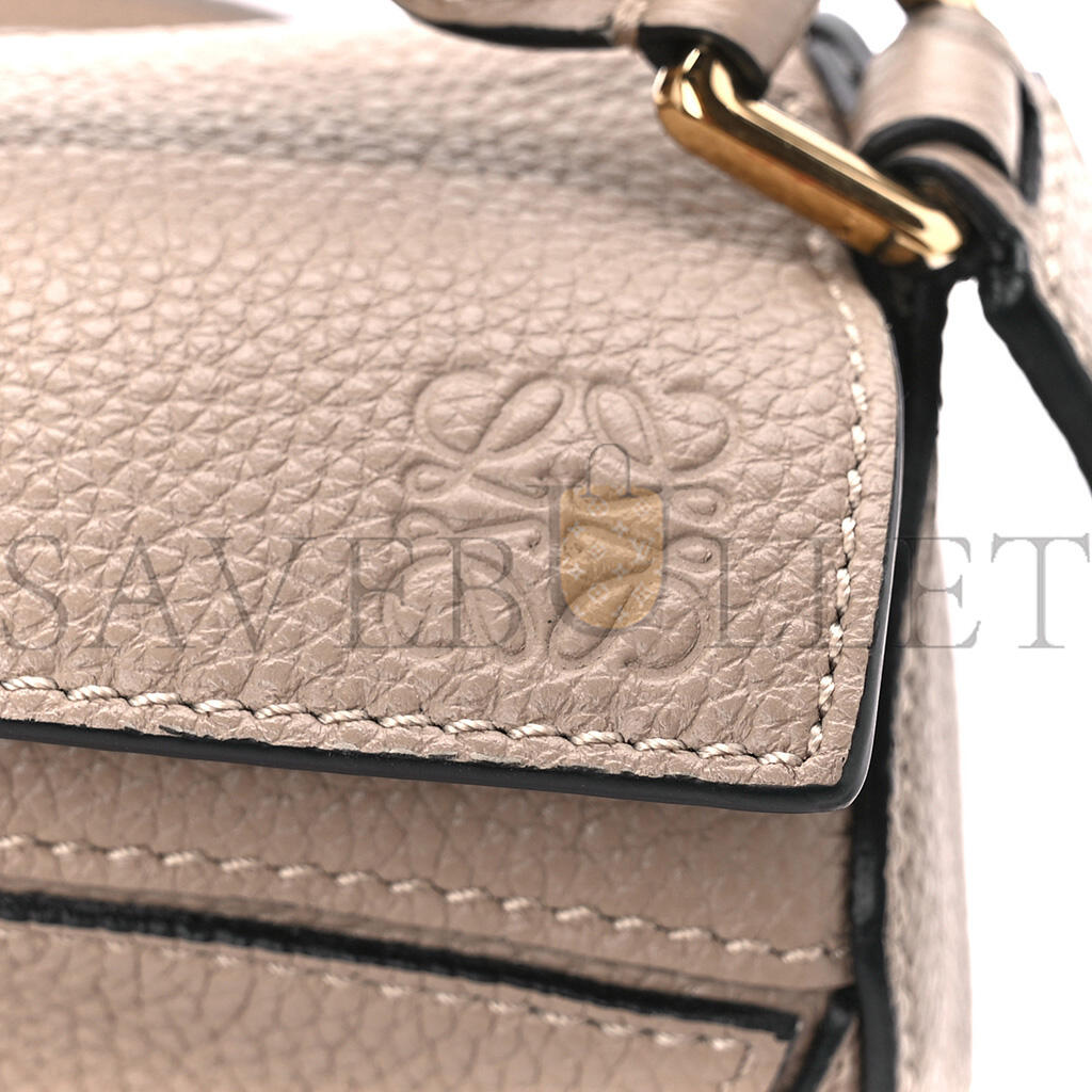 L0ew* CALFSKIN MINI PUZZLE BAG SAND MINK (18*12.5*8cm) Master Quality
