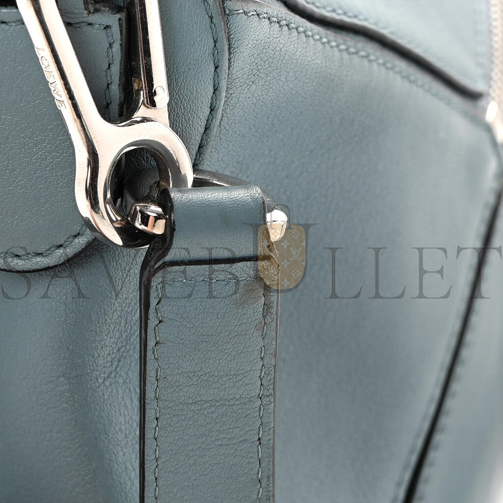L0ew* CALFSKIN SMALL PUZZLE BAG STONE BLUE (24*16.5*10.5cm) Master Quality