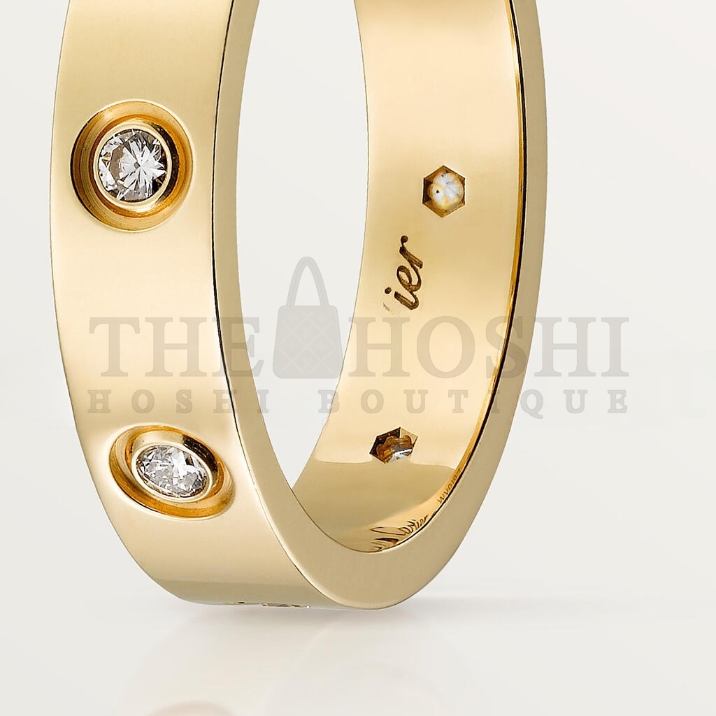 Ca*t1er  LOVE WEDDING BAND, 8 D1am0ndS B4056200 Master Quality