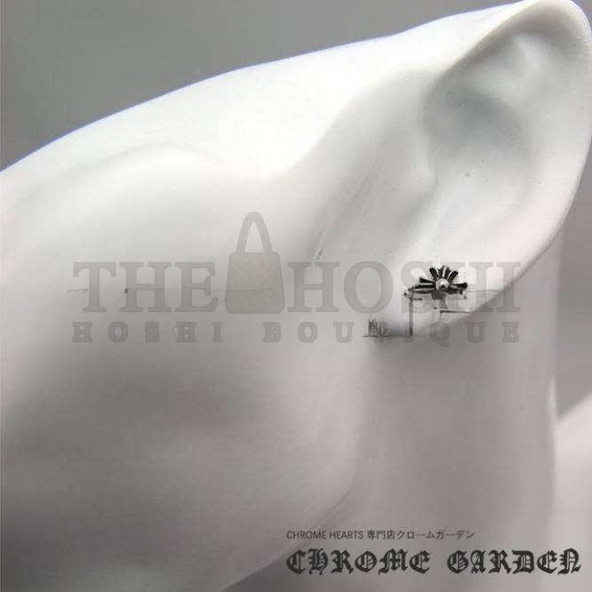 Ch*0me He**ts CROSS CUT OUT STUD EARRING Master Quality