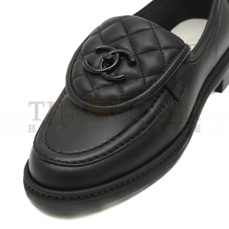 Ch**el QUILTED LEATHER CC TURNLOCK LOAFERS Master Quality